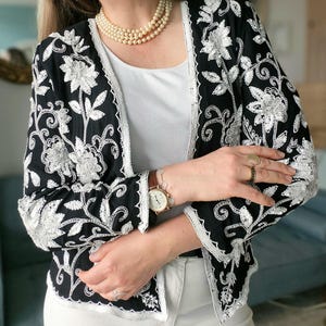 Vintage Beaded Black & White Cardigan Floral Beadwork Evening Silk Blazer 90s Formal Cover Up Statement Jacket Women Size L
