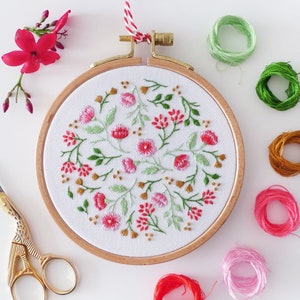 Christmas Flowers - Winter Christmas Embroidery, Christmas Diy Kit, Diy Gift, Christmas Hoop Art,Christmas Decor Embroidery