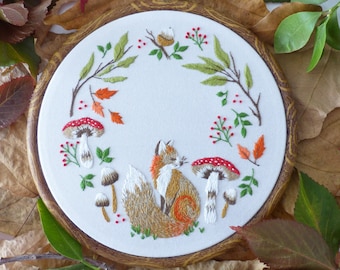 Autumn Fox - Doe-het-zelfpakket, borduurpakket, herfstborduurwerk, botanisch borduurwerk, botanische kunst, botanische kunst, naaldwerkpakket