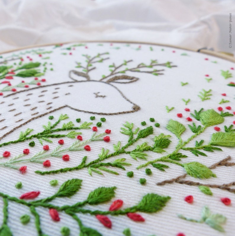 Christmas Deer Modern Embroidery Kit, Deer embroidery, Xmas embroidery, diy kit, tamar nahir, Embroidery art, Deer wall art, Holiday gift image 2