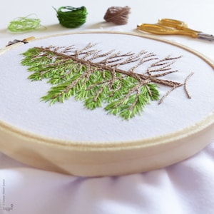 Christmas Tree Hand Embroidery Kit Winter Christmas Embroidery, Christmas Diy Kit, Diy Gift, Christmas Hoop Art,Christmas Decor Embroidery image 6