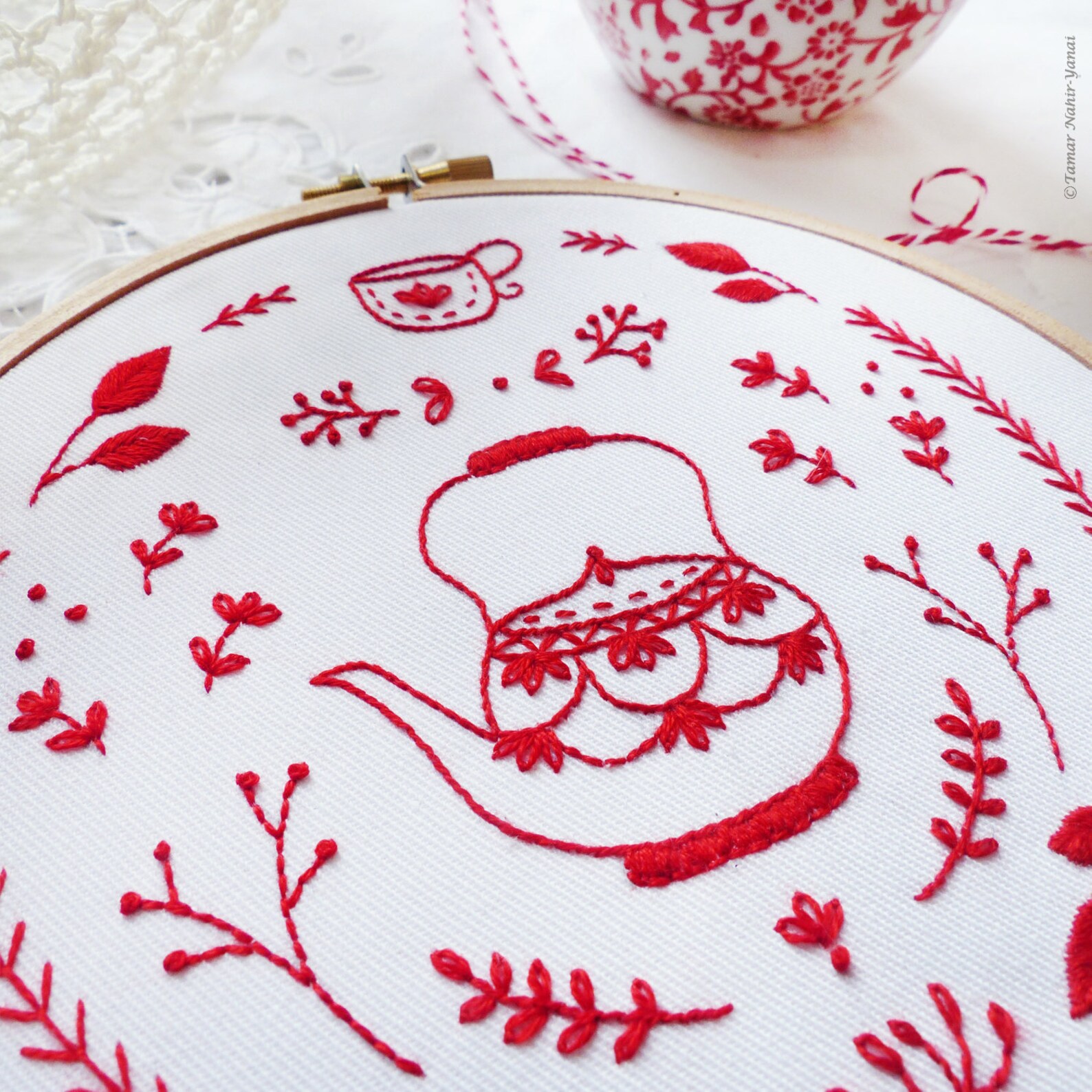 Discounted Bundle of 2 Embroidery Kits Embroidery Redwork Etsy