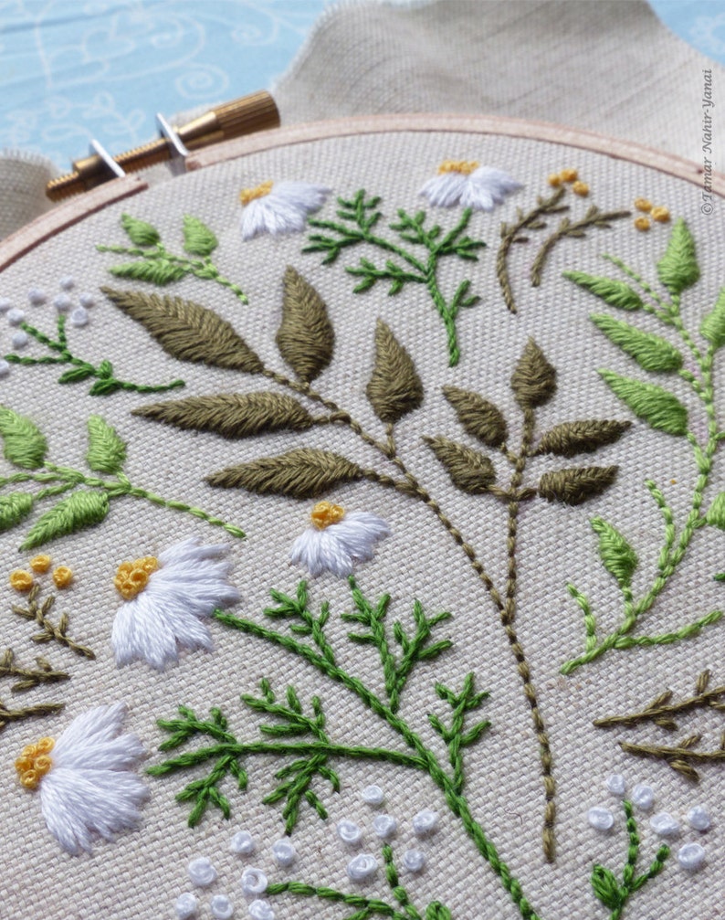 Green Leaves Green flowers, Embroidery kit, Christmas gift idea, Christmas gift coworker, Embroidery Hoop Art, Diy Kit, Tamar Nahir image 3