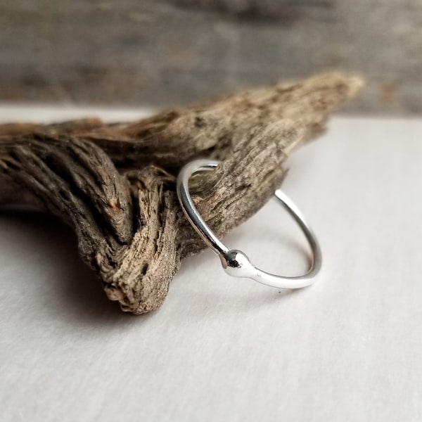 Silver Orbit Ring. Simple Silver Stacking Ring. Silver Seed Ring. Modern Fidget Spinner Ring. Hypoallergenic Ring. Bridesmaid Gift.