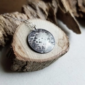 Full Moon Necklace. Moon Phase Necklace. Full Moon Pendant Necklace. Silver Celestial Jewelry. Silver Moon Pendant. Lunar Face Necklace.