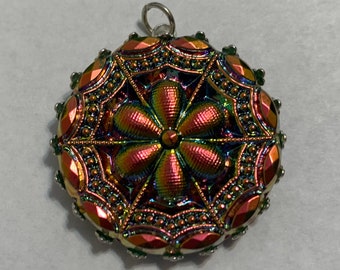 Czech Art Deco Uranium Glass 1" Pendant Silver Toned Beautiful Jewelry Vintage Handmade Carnival Luster Bead Victorian Classy Gothic-Button