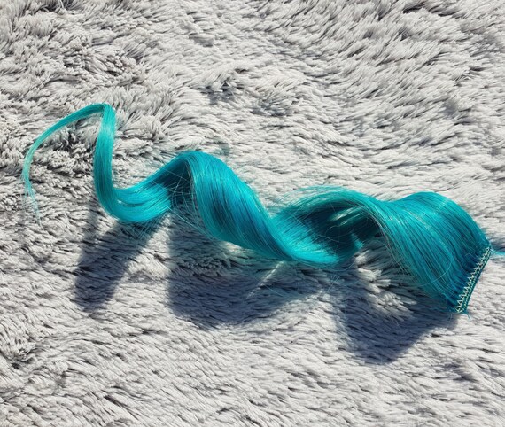 Aqua Blue Hair Extensions Clip in Human Hair Streaks - Etsy UK Aqua Blue Hair Extensions Clip in Human Hair Streaks - Etsy UK