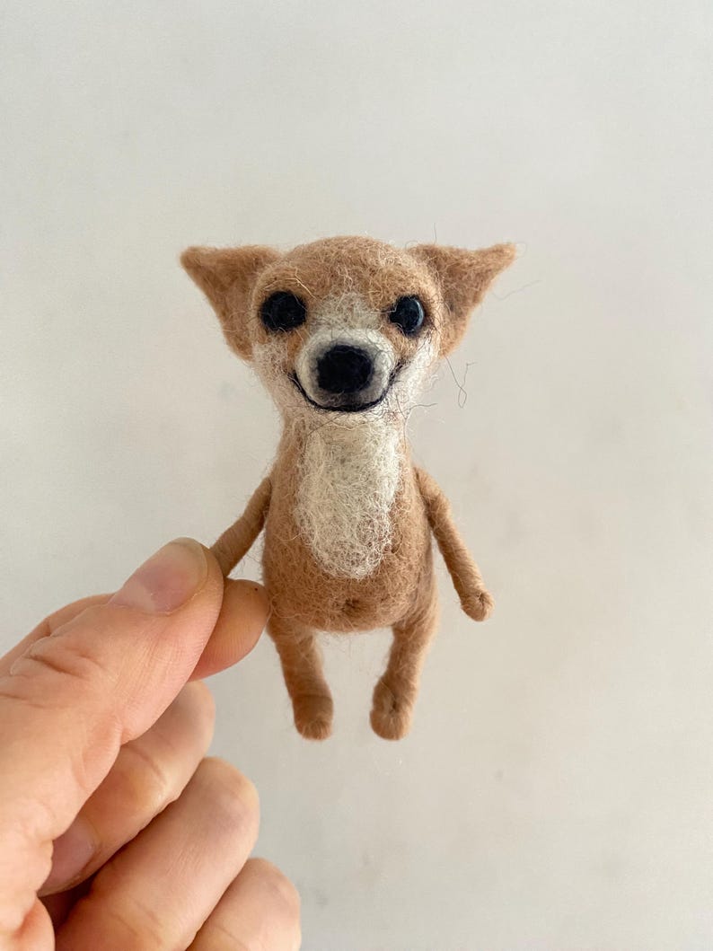 Custom Felt Pet Portrait, Wool Dog Sculpture, Personalized Gift, Pet loss keepsake image 5