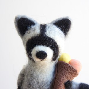 Raccon brooch, Needle felted raccon, Miniature animals, Gifts idea image 6