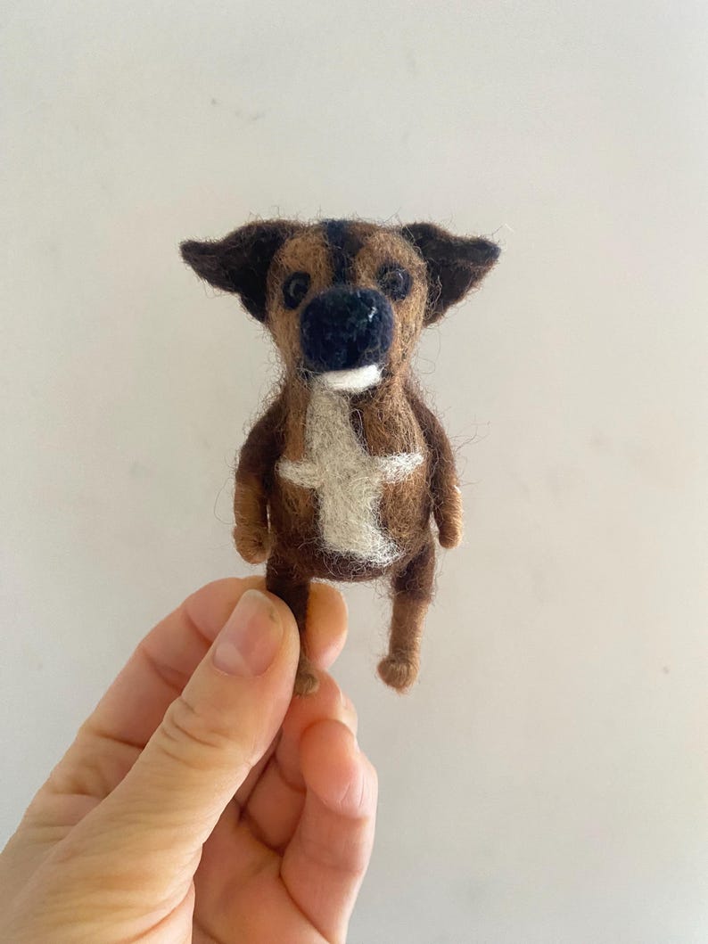 Custom Felt Pet Portrait, Wool Dog Sculpture, Personalized Gift, Pet loss keepsake image 7