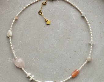 Collier de pierres précieuses vintage avec perles d'eau douce, quartz rose, agate, collier pour mariée