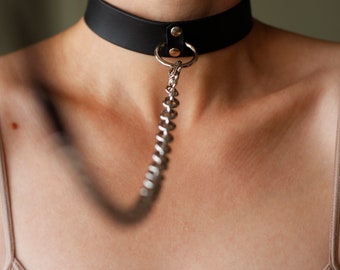 choker and leash