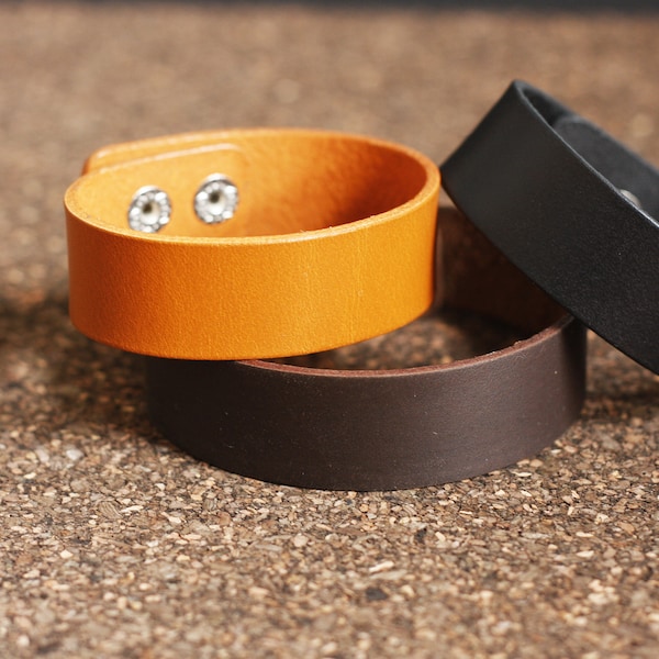 Handmade Leather bracelet/ Unisex cuff style bracelet/ wristband/ 20mm width