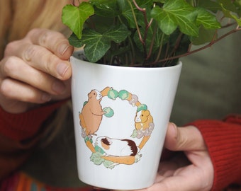 Personalised Guinea Pig Wreath Plant Pot - guineapigs Christmas dinner planter with sprout, carrot and mushroom wreath - piggy pot pet gift