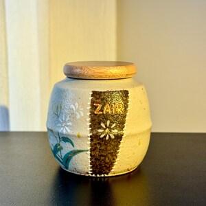 Urne pour animaux de compagnie de style Wabi-Sabi Kintsugi pour cendres | Pot commémoratif personnalisé en céramique avec couvercle en bambou | Souvenir pour chiens et chats