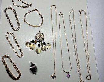 Vintage Jewelry Lot Gold Tone Chain Necklaces Heart Amethyst Pendant Bracelet
