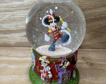 Disney Store Mickey Mouse 75th Anniversary Snow Globe Marching Band Friends 4.5