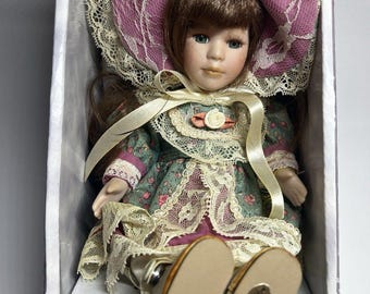Vintage 1999 Maggie Collection Porcelain Doll  Limited Edition NIB