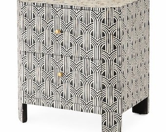 Mesa de cabeceira/mesa de canto elegante, com design moderno, feita à mão na Índia, em madeira e osso com detalhes embutidos.