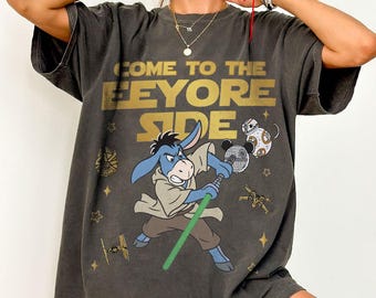 Camiseta retrô e divertida do Bisonho, Camiseta "Venha para o lado do Bisonho", Camiseta fofa de urso Jedi, Camiseta de desenho animado com sabre de luz, Camiseta combinando para viagem em família, Presente para fãs da Disney