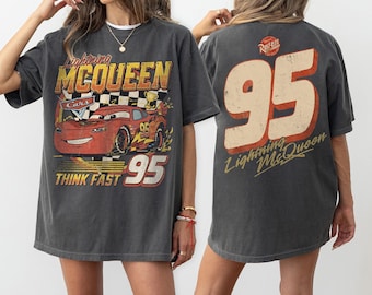 Camiseta vintage do Relâmpago McQueen, camiseta Disney Pixar Carros, camiseta retrô do McQueen, viagem de férias em família 2026, camiseta combinando para a família Disney