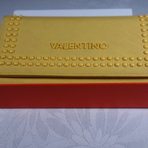 Mario Valentino, Bags, Absolutely Stunning Authentic Valentino Bag