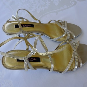 Vintage Nina Riemchensandalen mit Strasssteinen 5,5 cm Absatz Size 10