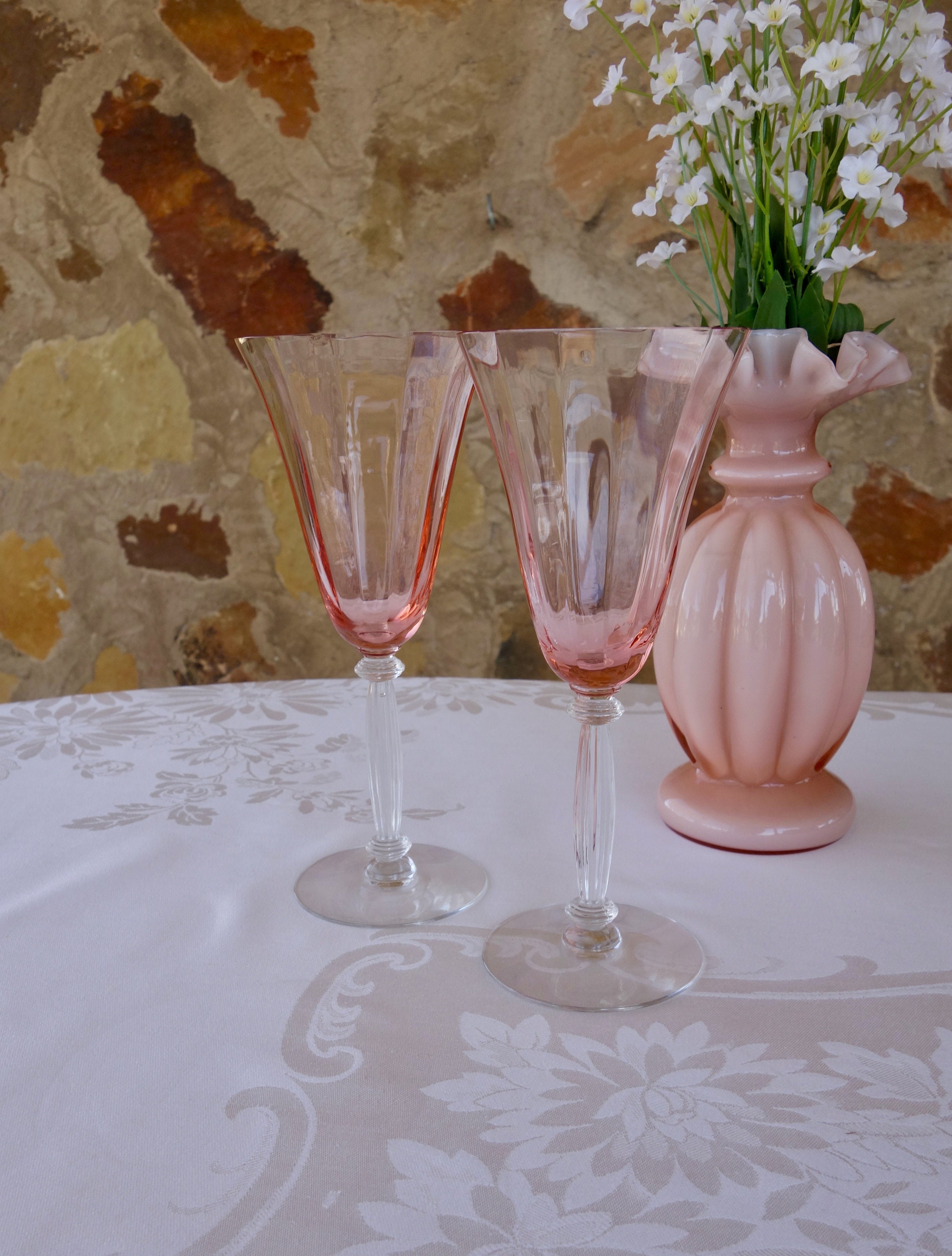 Set of 5 Vintage Hand Blown Pink Blush Wine Glasses Long Stem Goblets 8 3/8”