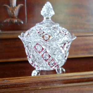 Hofbauer vintage cubierto de cristal de caramelo rubí con destellos diagonales, Alemania Occidental