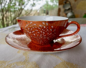 Vintage set of 4 cups and saucers Kutani Japanese porcelain coral hand painted chrysanthemums gold trim K-7