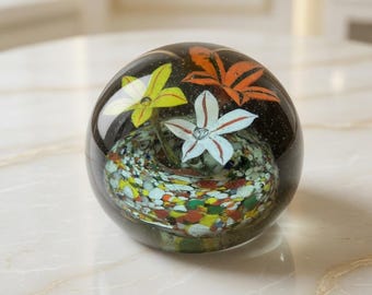 Vintage Murano Glass Paperweight – Italian Lampwork Flower Dome Art Glass 1980s