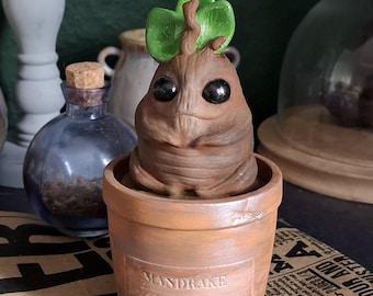 Mandrake Root Candle, Magic Plant Candle, Fantasy Decor, Handmade Soy Wax Candle, Witchy Gift, Botanical Candle
