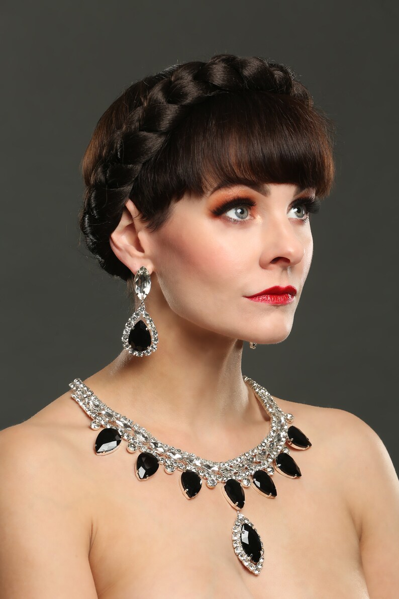 Silver & Black Gem Showgirl Necklace and Earring Set image 1