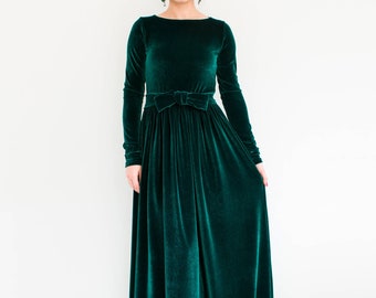 emerald green velvet dress plus size