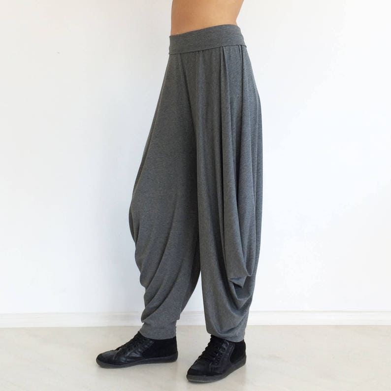 baggy crotch pants