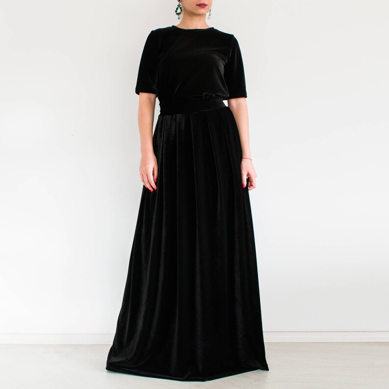 plus size velvet maxi skirt
