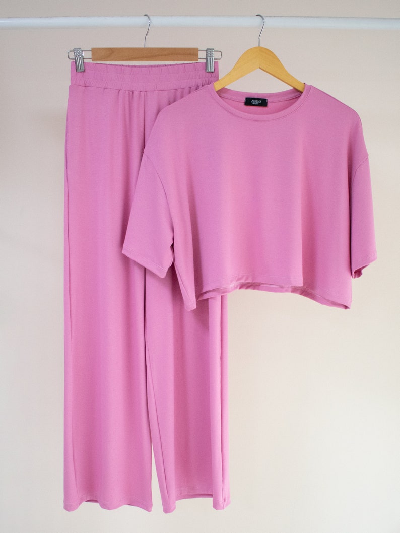 Short sleeved crop top and wide leg pants, Casual matching set, Loungewear women, Soft comfortable jersey matching set NICOLA image 9