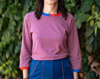 T-Shirt Bio-Baumwolle gestreift, grau und pink gestreift, zweifarbiger Kragendetail [Brasilia Shirt/grau-pink gestreift]