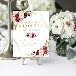 Bord bord bordeaux bloemen Koozies: gepersonaliseerde marsala-bloemen (doe-het-zelf afdrukbaar)