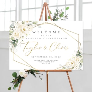Panneau de bienvenue pour mariage Greenery : roses crème et blanches (imprimable à faire soi-même)