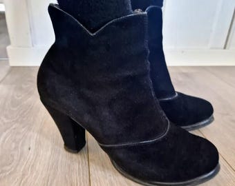Black Suede Heels 30s 40s Winter Boots  EU 38