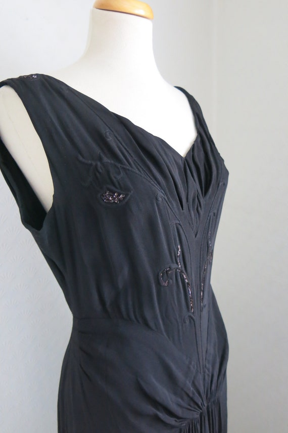 Black 30s 40s Old Hollywood Sequins Drape front Ma