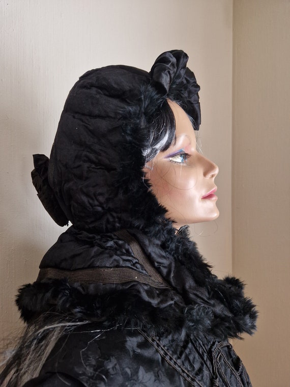 Rare Antique Victorian 1800s Norwegian Fur Silk Q… - image 3