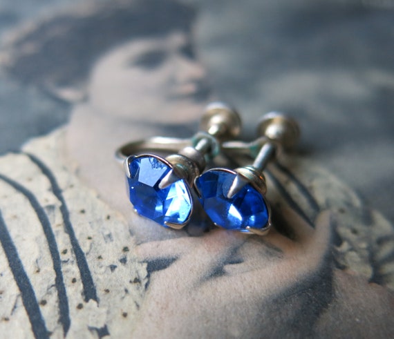 30s 40s Art Deco Blue Glass Earrings