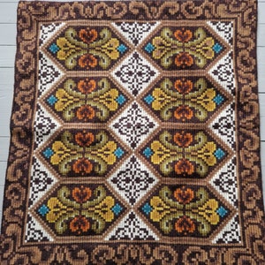 Traditional Scandinavian Wall hanging Embroidery Tapestry Hygge Folk art Norwegian Rosemaling Antique pattern
