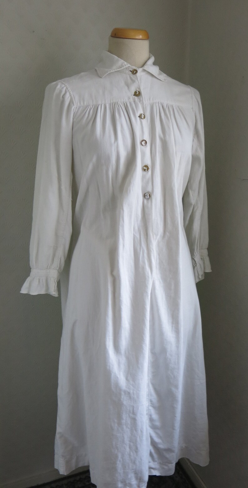 Antique White Cotton Gothic Victorian Edwardian 20s Dress Night Gown Medium Large Norwegian image 6