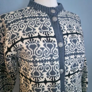 Hand knitted  Gray White Black Norwegian wool Cardigan Kofte Traditional sweater Medium Large