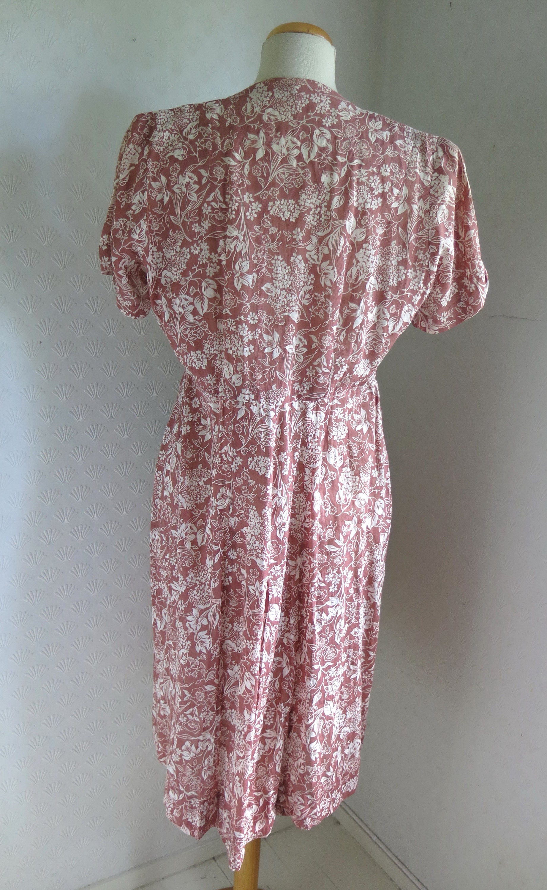 40s Dusty Pink Floral Dress Buttons Semi sheer Georgette Large | Etsy