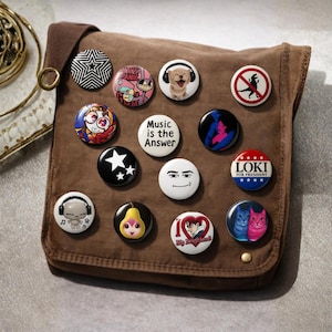 Conjunto de tendencias 1: 15 insignias variadas (44 mm) / Pines y rosetas de moda / Accesorios para mochilas, chaquetas y regalos