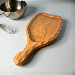 Handmade Canadian Oak Cheese & Charcuterie Board with Handle, Rustic Wooden Serving Board, Unique Farmhouse Kitchen Gift